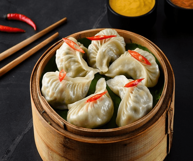 मोमोज (Momos) मोमोज (Momos)
